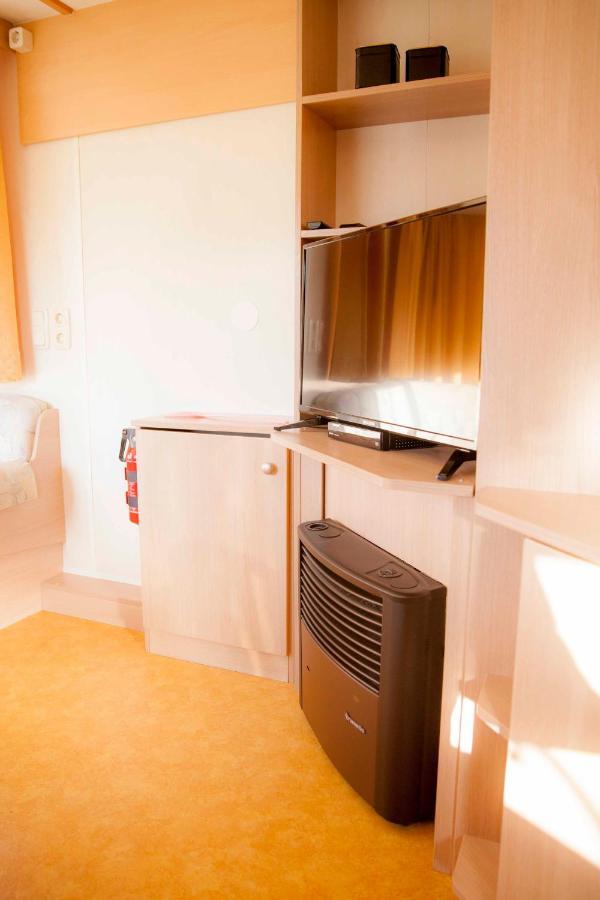 Zeezand Recreatie Cozy Chalets Stolpen Exterior foto